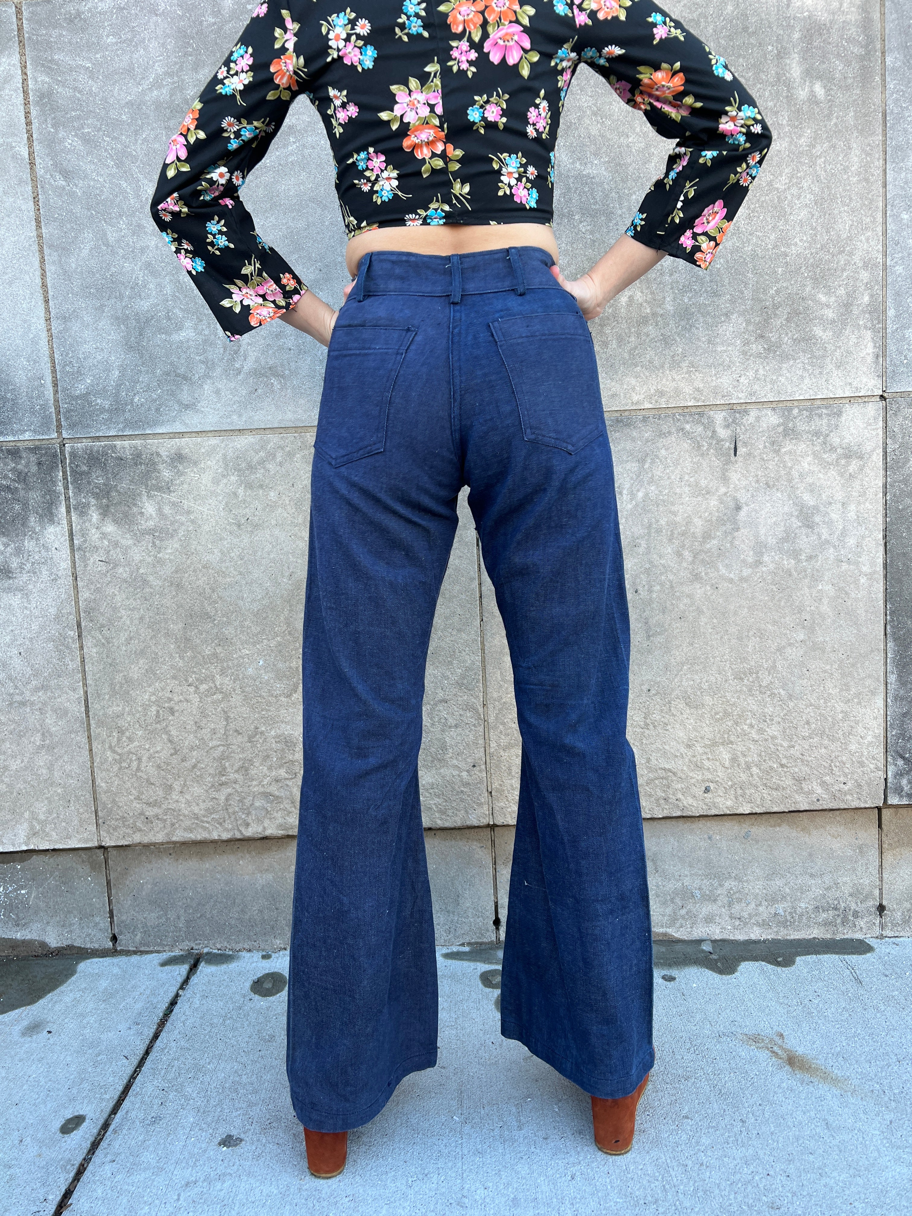 Womens High Waisted Classic Bell Bottom Jeans Denim Pants High Rise Bootcut  Flare Jean Pants with Wide Leg and Belt - Walmart.com